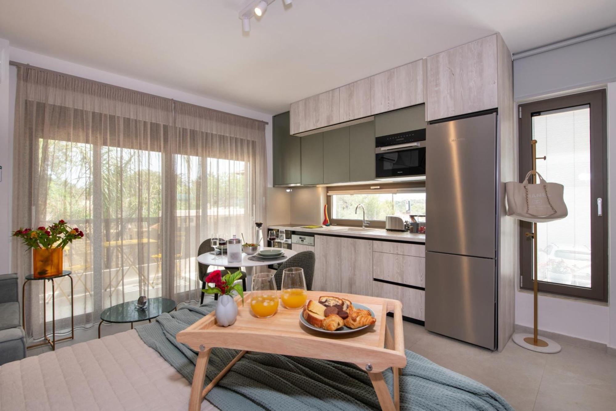 Flos Apartments Korakiai ภายนอก รูปภาพ